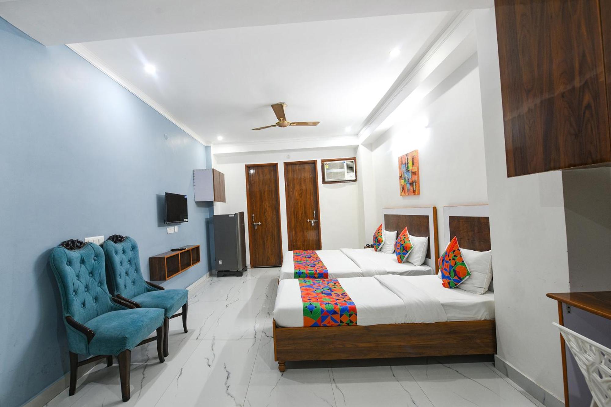 Fabhotel Wonderland Studio Rooms Gurgaon Exterior photo